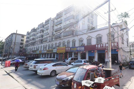 正大文苑3室1厅1卫90㎡带付方